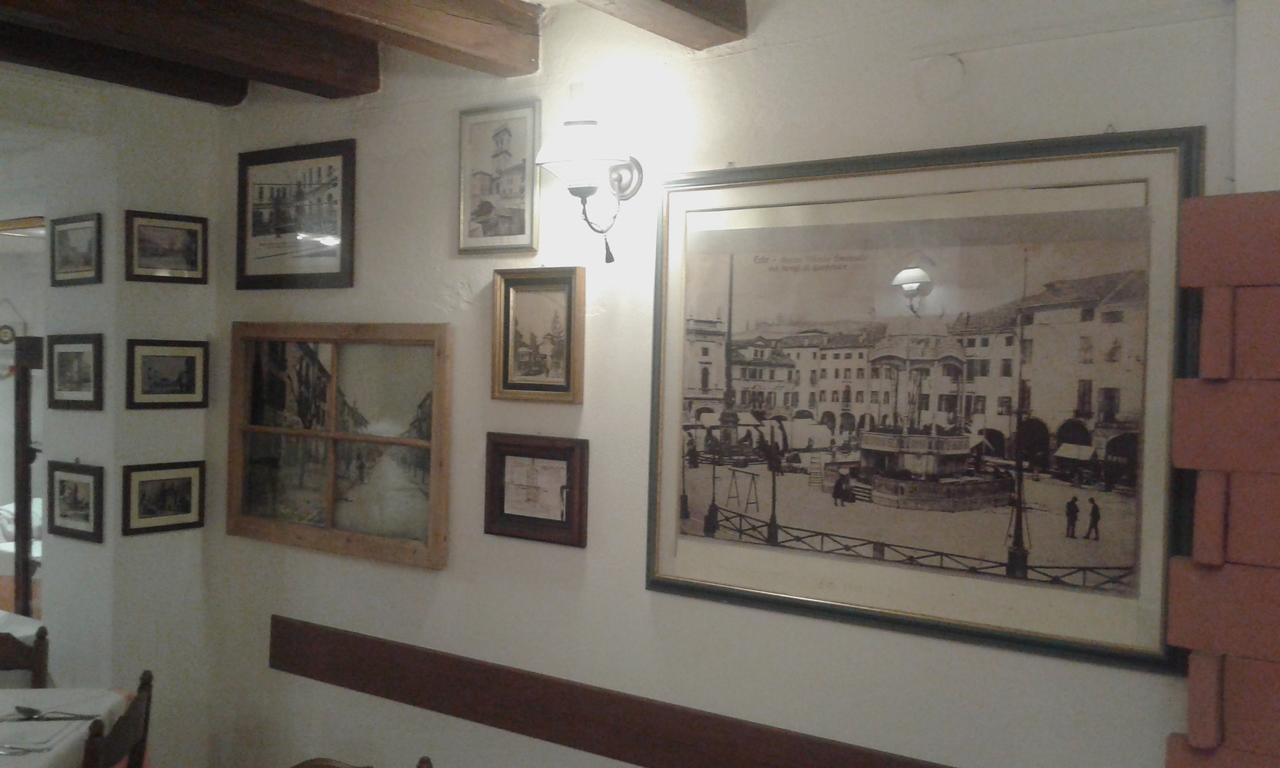 Albergo Ristorante Leon d'Oro Este Exterior foto